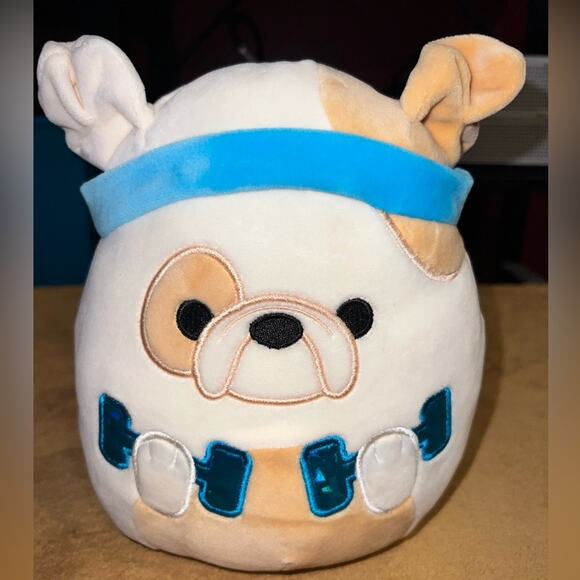 Squishmallows 8” “Brock the Bulldog” Fitness Wellness Squad - Picture 1 of 9